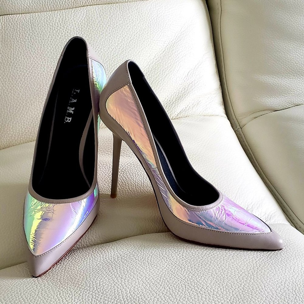 L.A.M.B.  Gwen Stefani Gray Leather Iridescent Heels, Size 8.5M - Picture 2 of 5
